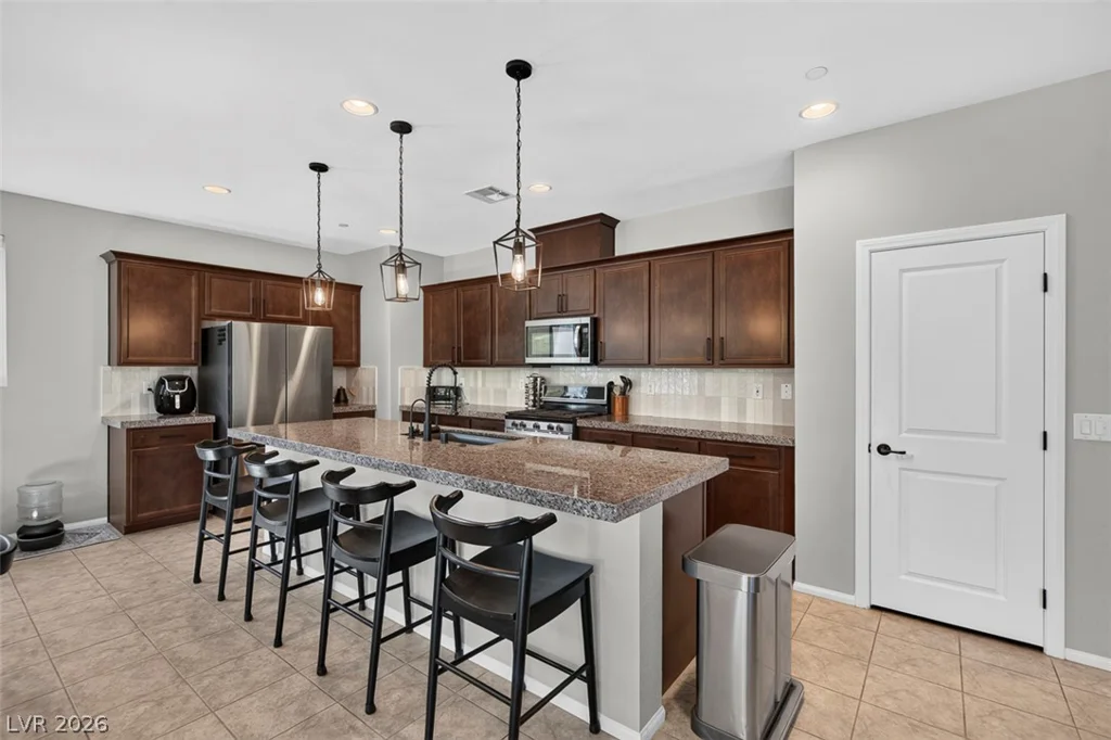 10383 Andele, Las Vegas, NV 89166