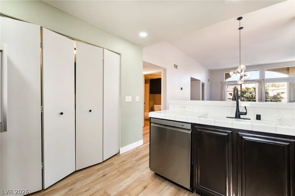 3125 Buffalo, Las Vegas, NV 89128