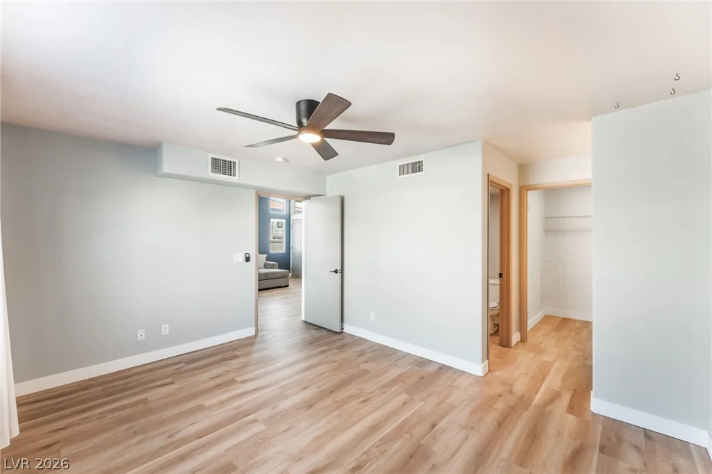 3125 Buffalo, Las Vegas, NV 89128