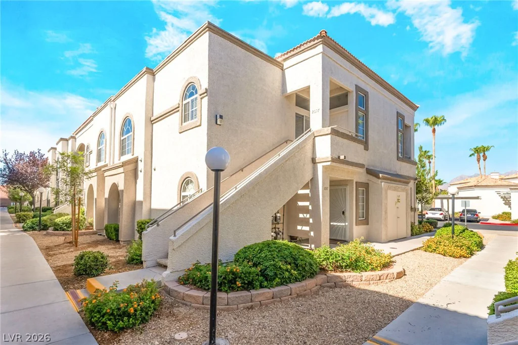 3125 Buffalo, Las Vegas, NV 89128