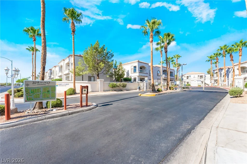 3125 Buffalo, Las Vegas, NV 89128