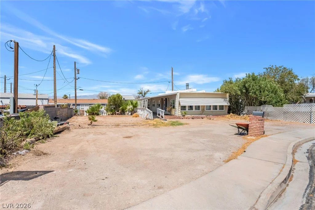 2029 College, Las Vegas, NV 89156