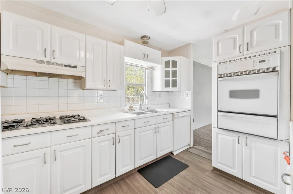 2029 College, Las Vegas, NV 89156