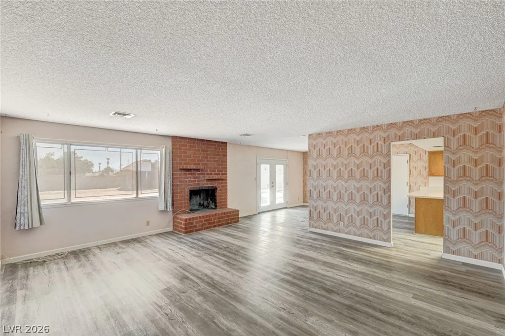 3660 Thom, Las Vegas, NV 89130