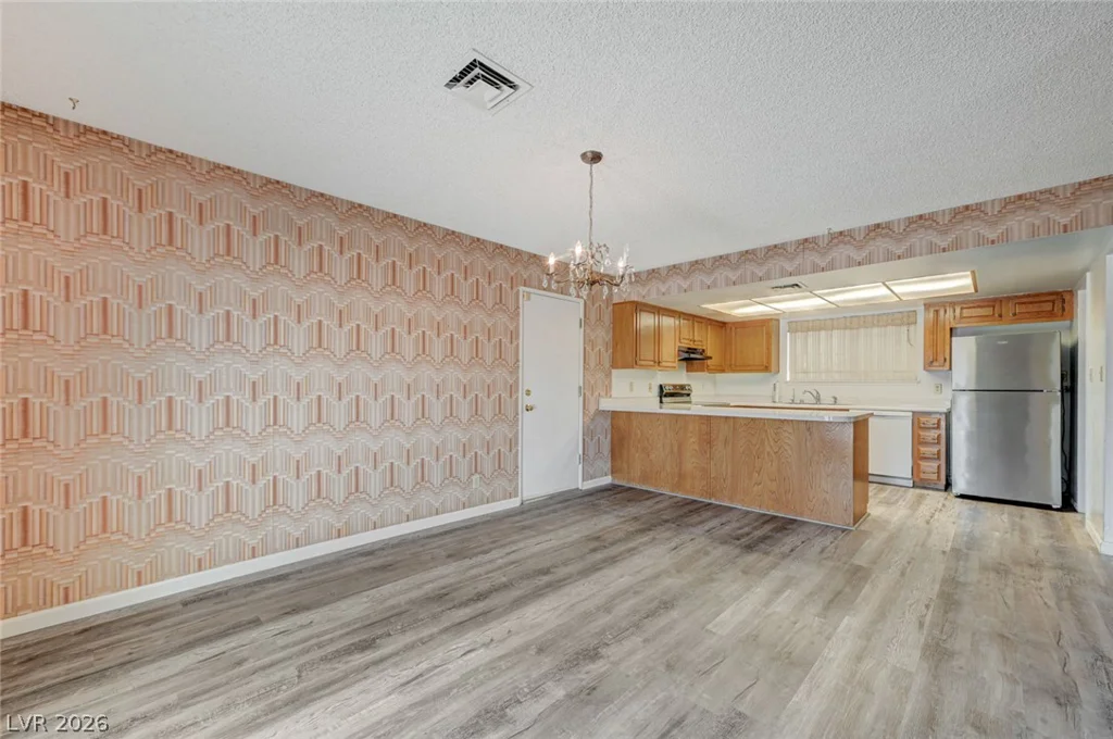 3660 Thom, Las Vegas, NV 89130
