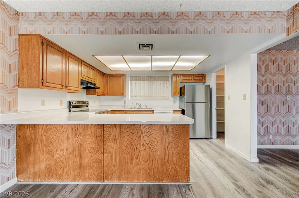 3660 Thom, Las Vegas, NV 89130