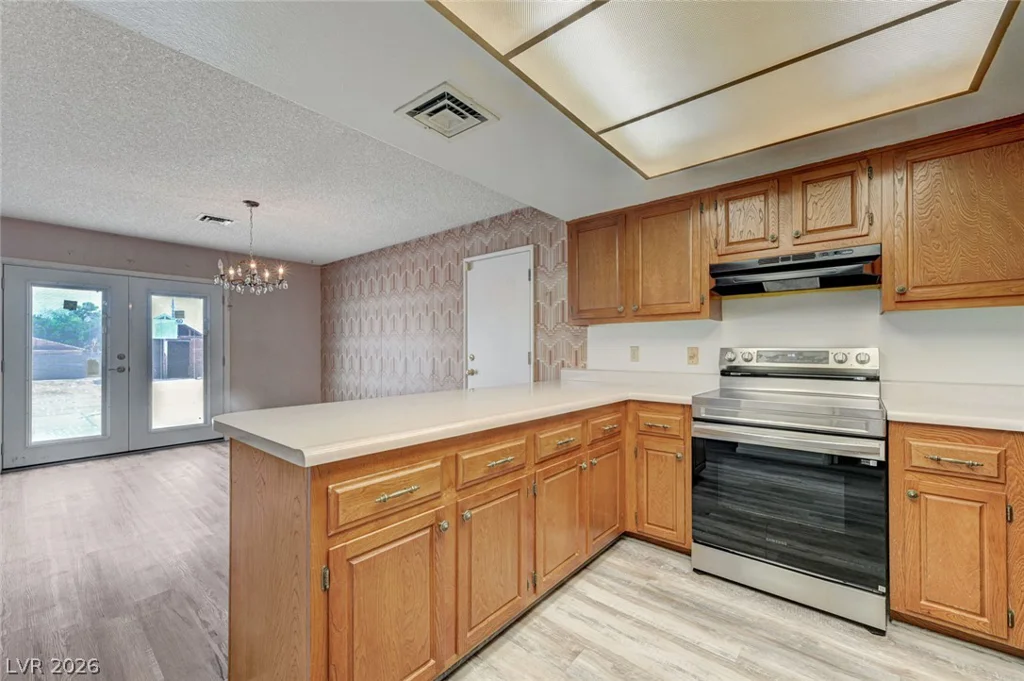 3660 Thom, Las Vegas, NV 89130