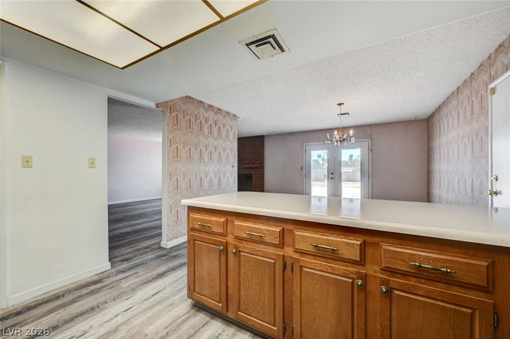 3660 Thom, Las Vegas, NV 89130