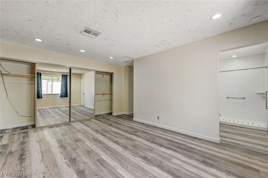 3660 Thom, Las Vegas, NV 89130