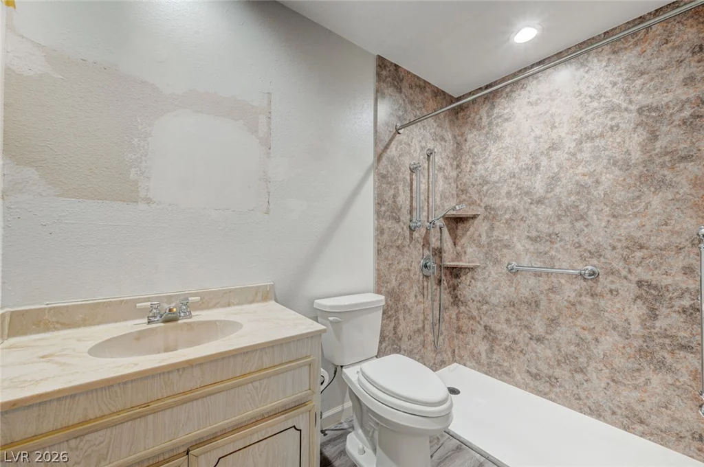 3660 Thom, Las Vegas, NV 89130