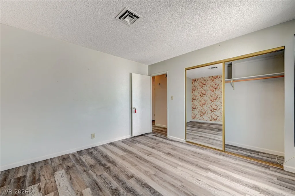 3660 Thom, Las Vegas, NV 89130