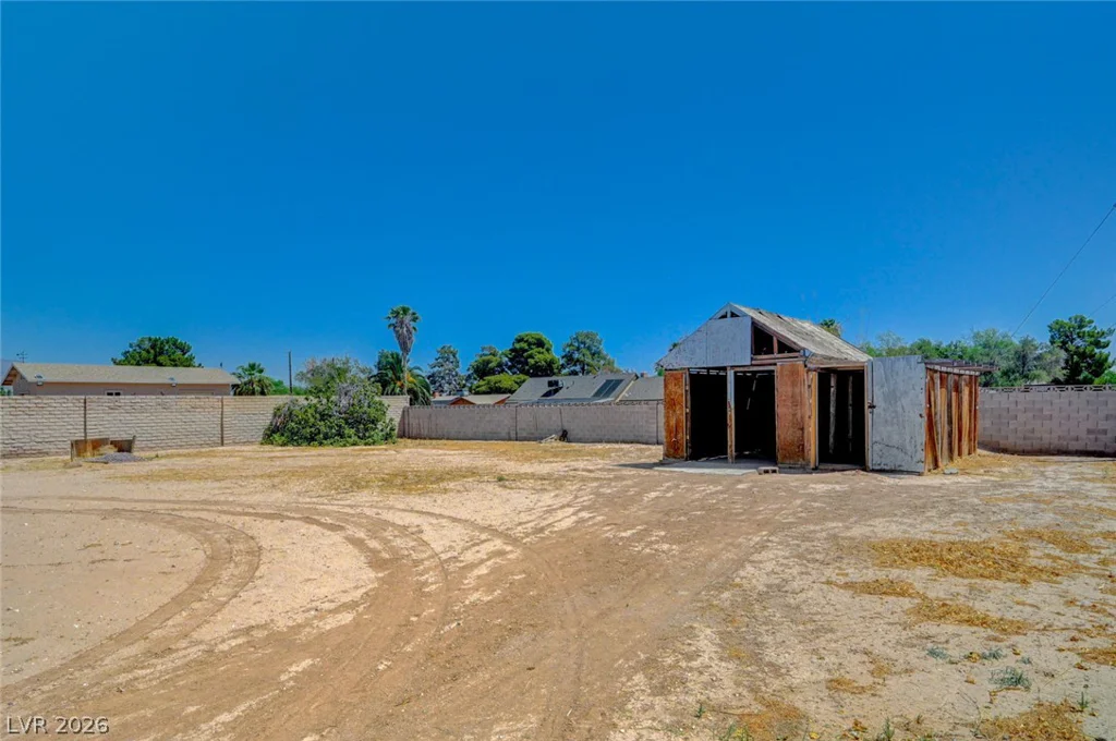3660 Thom, Las Vegas, NV 89130