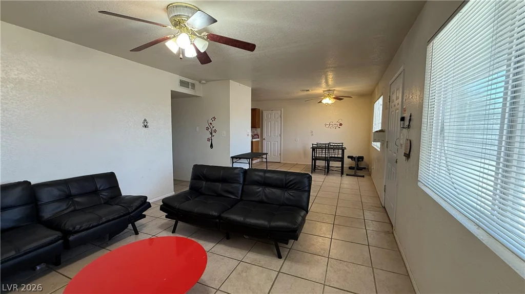 2420 North, North Las Vegas, NV 89030