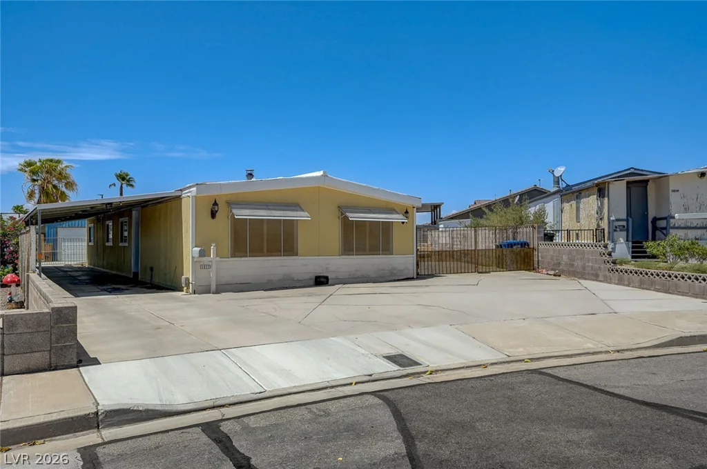 1017 El Camino Circle, Boulder City, NV 89005