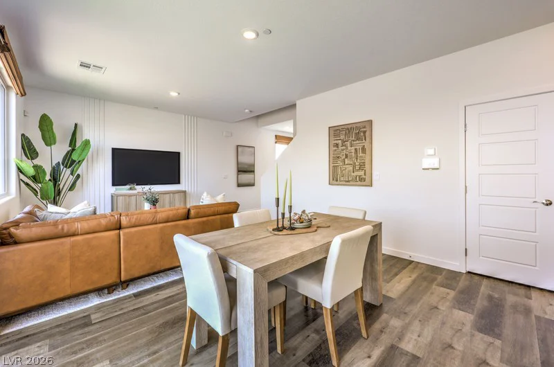 7344 Tanya Falls, North Las Vegas, NV 89084