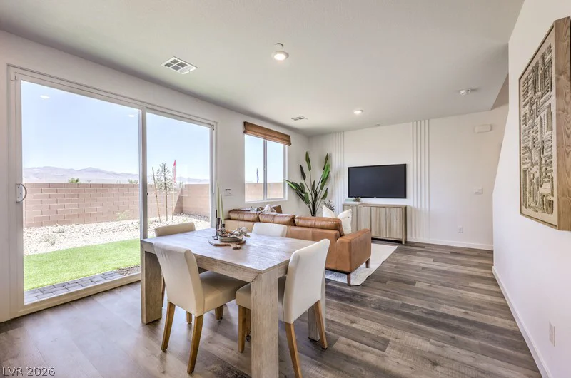 7344 Tanya Falls, North Las Vegas, NV 89084