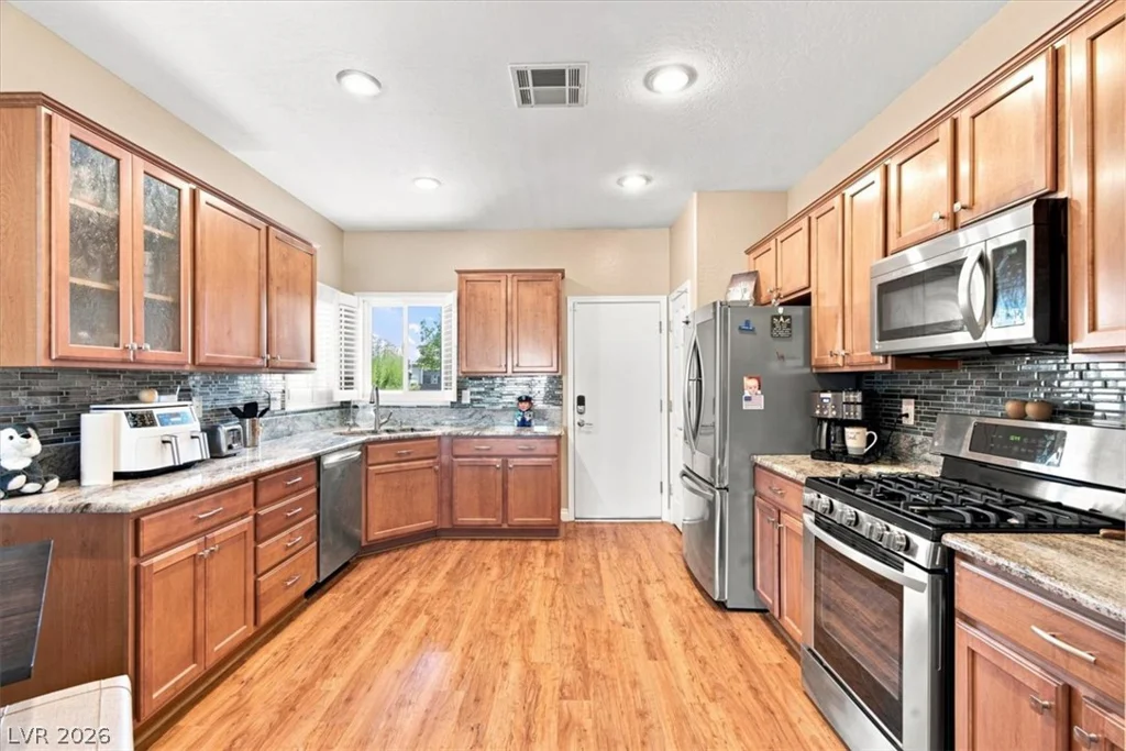 7374 Grassquit, North Las Vegas, NV 89084