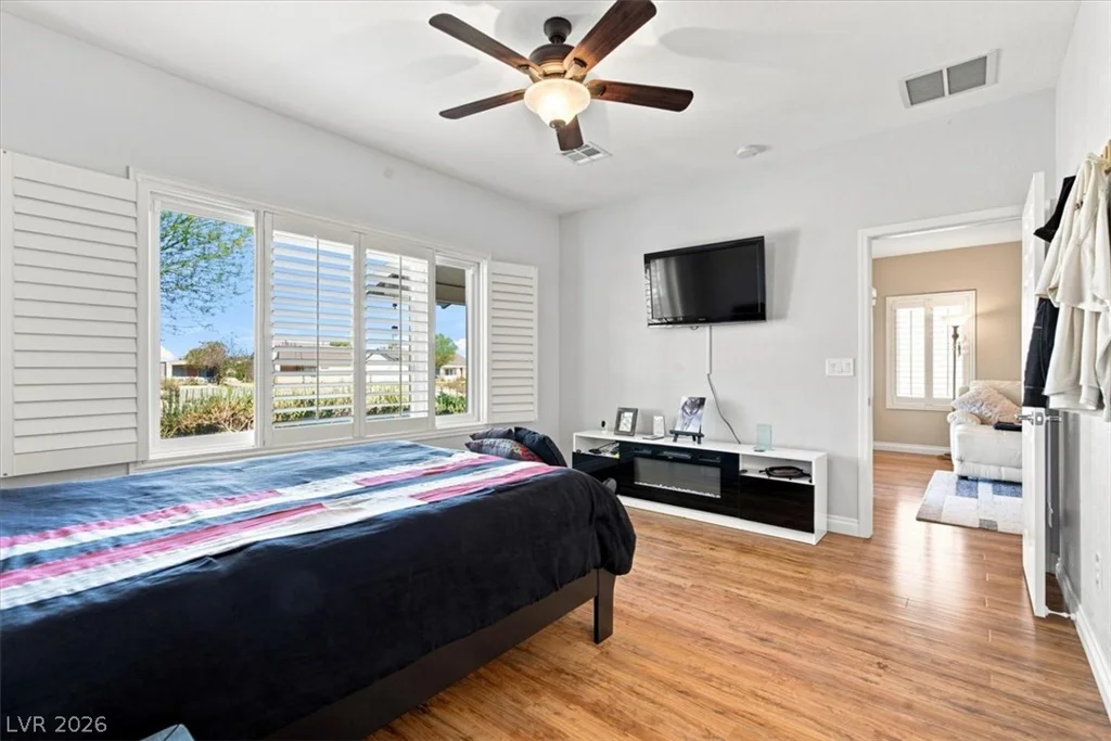 7374 Grassquit, North Las Vegas, NV 89084