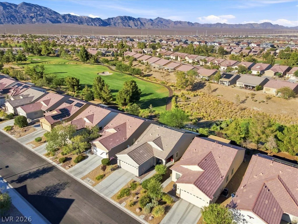7374 Grassquit, North Las Vegas, NV 89084