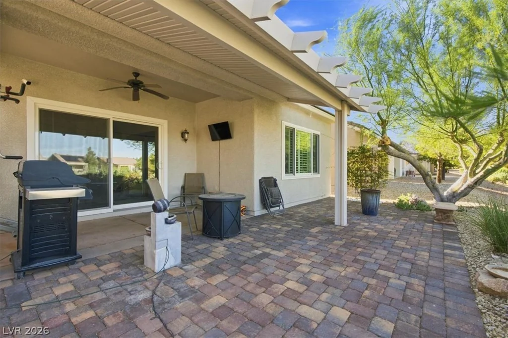7374 Grassquit, North Las Vegas, NV 89084