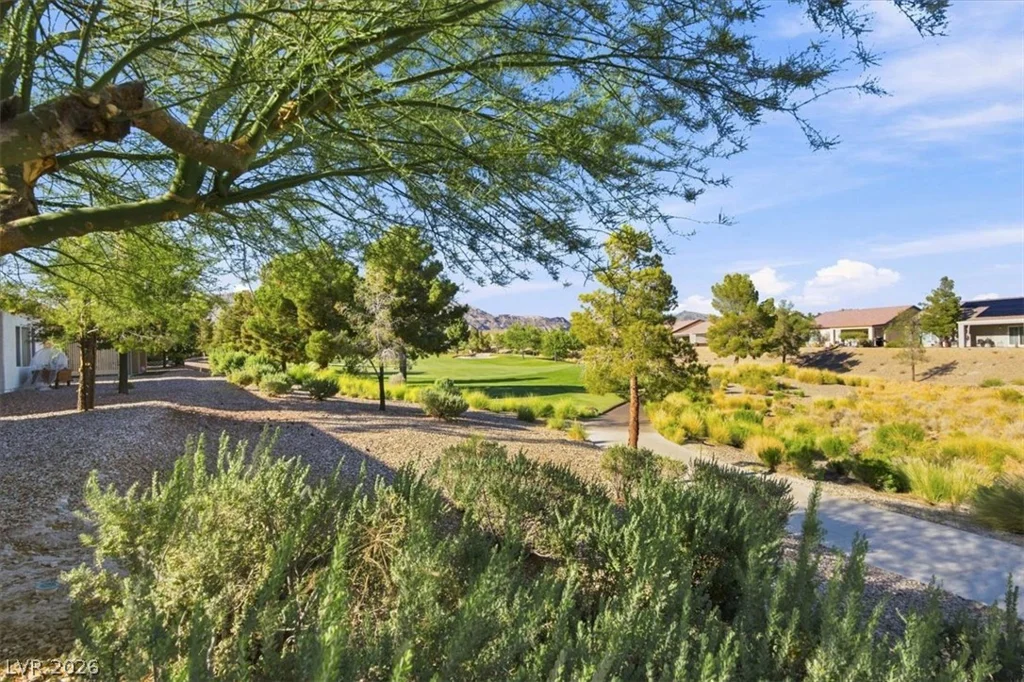7374 Grassquit, North Las Vegas, NV 89084