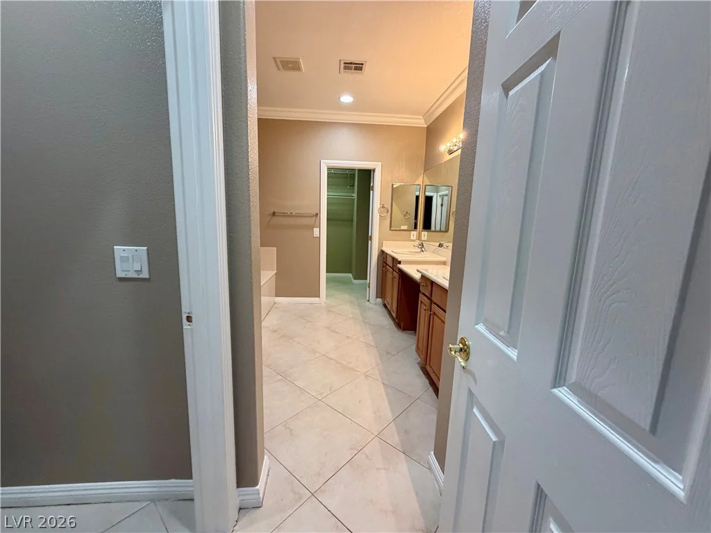 10227 Donde, Las Vegas, NV 89135