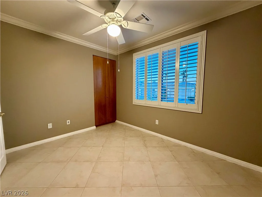 10227 Donde, Las Vegas, NV 89135