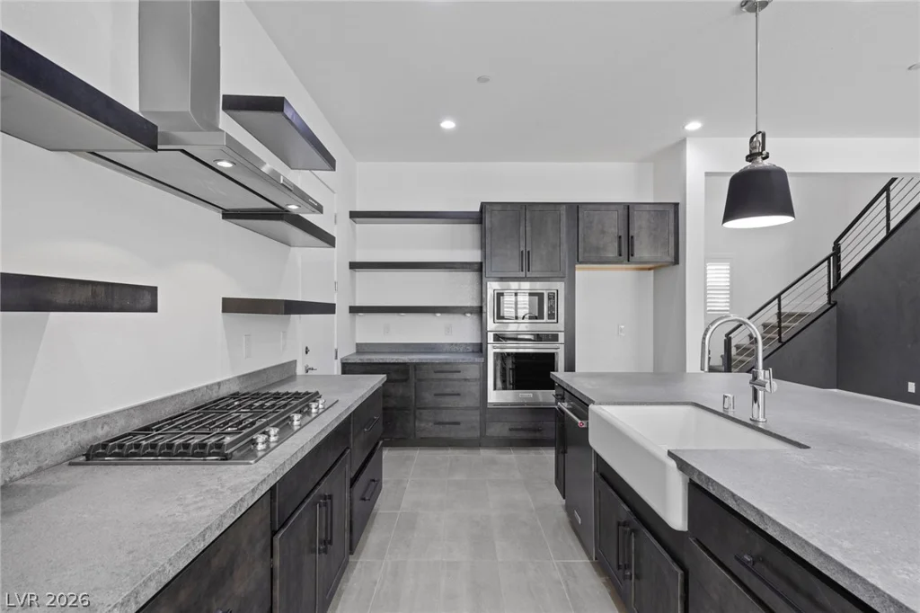 10167 Bismarck Palms, Las Vegas, NV 89166