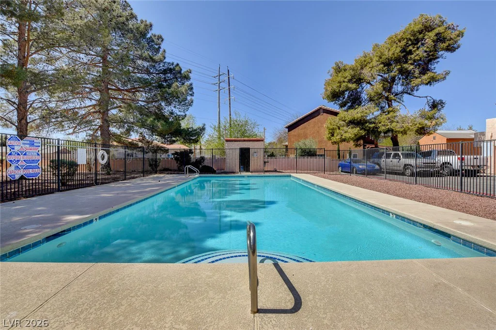 3363 Vema, Las Vegas, NV 89121