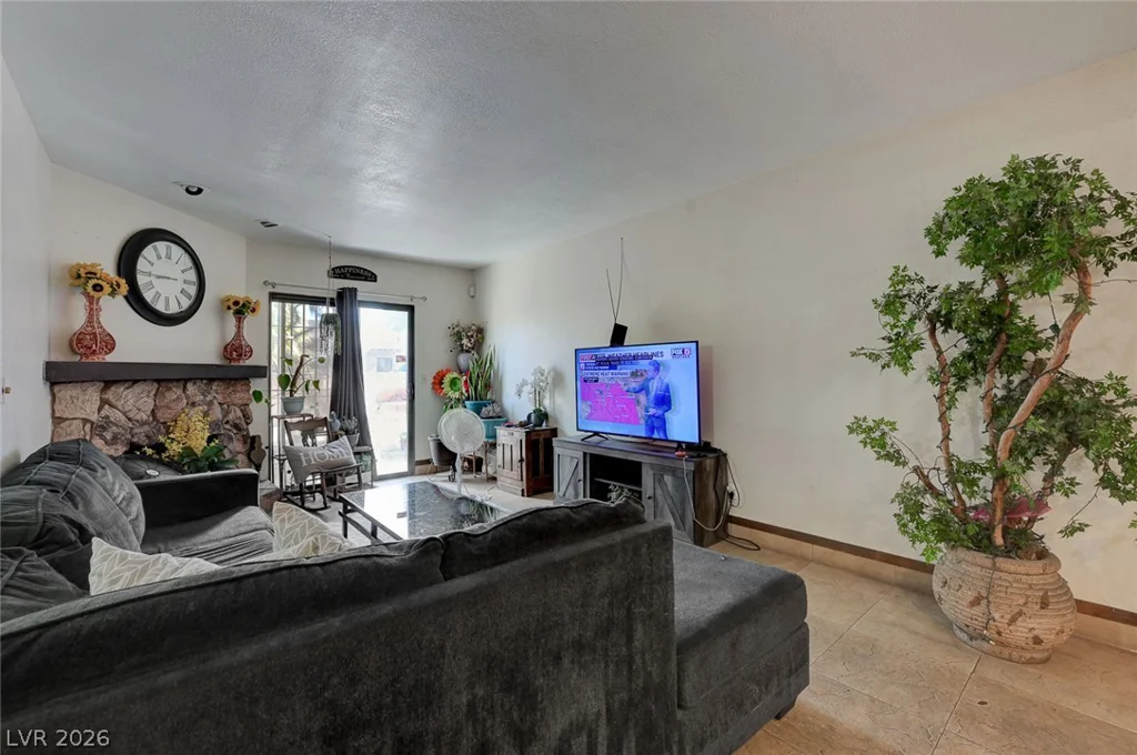 3363 Vema, Las Vegas, NV 89121