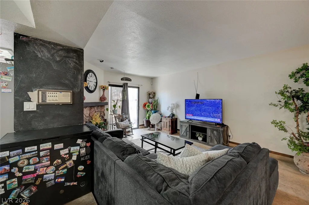 3363 Vema, Las Vegas, NV 89121