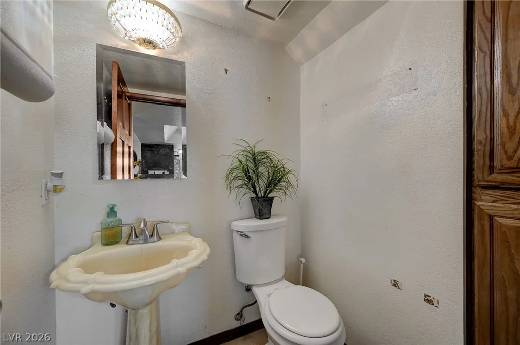3363 Vema, Las Vegas, NV 89121