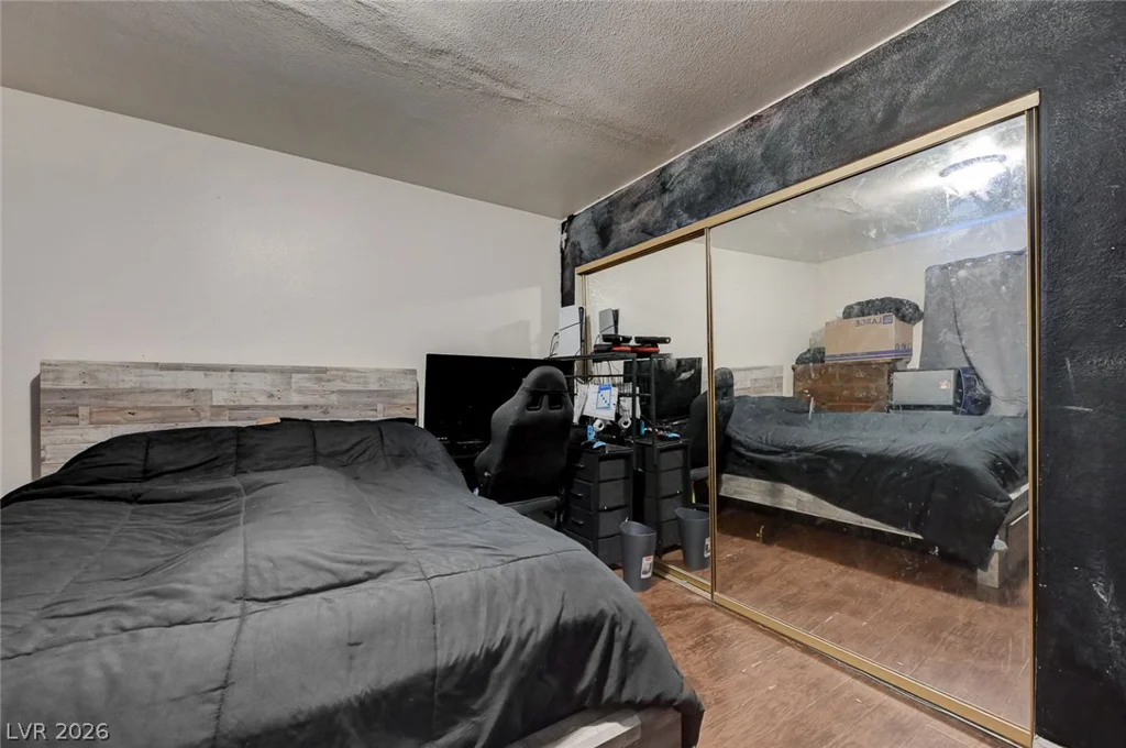 3363 Vema, Las Vegas, NV 89121