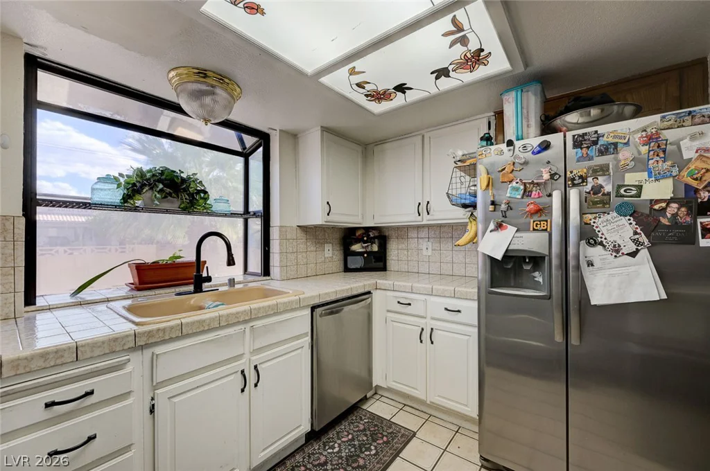 3363 Vema, Las Vegas, NV 89121