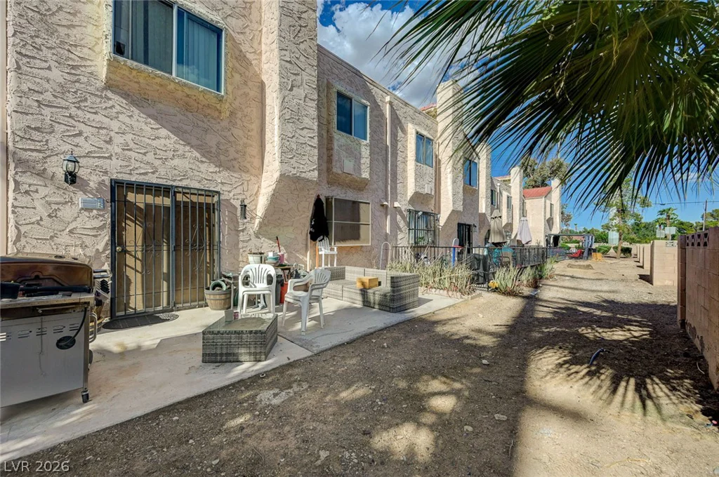 3363 Vema, Las Vegas, NV 89121