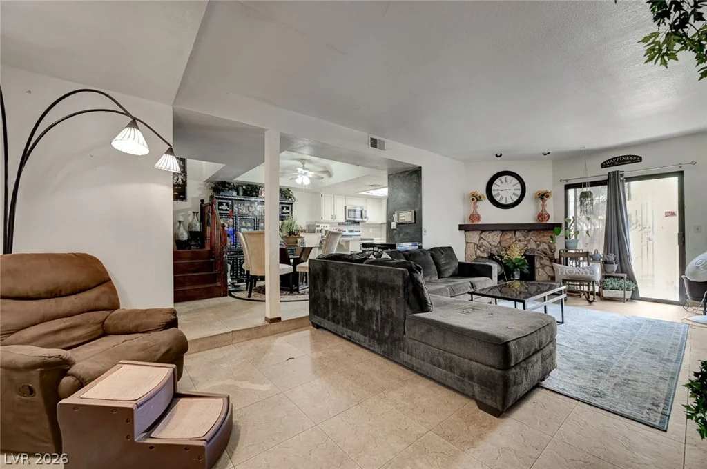 3363 Vema, Las Vegas, NV 89121
