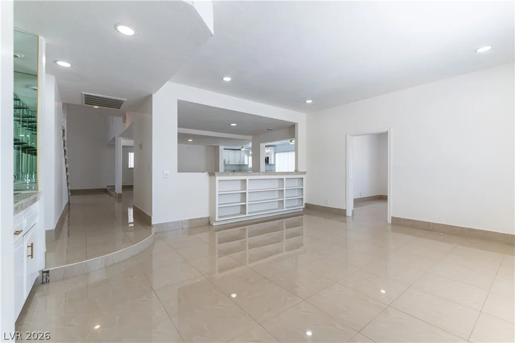 3200 Oakey, Las Vegas, NV 89102