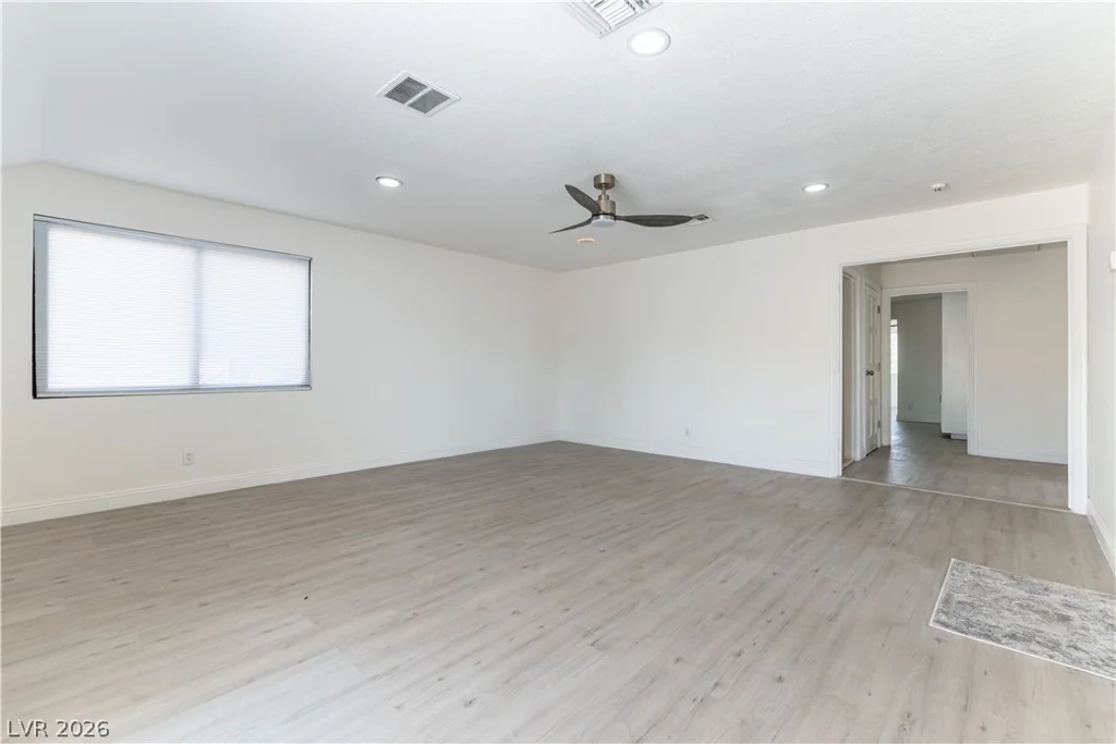 3200 Oakey, Las Vegas, NV 89102