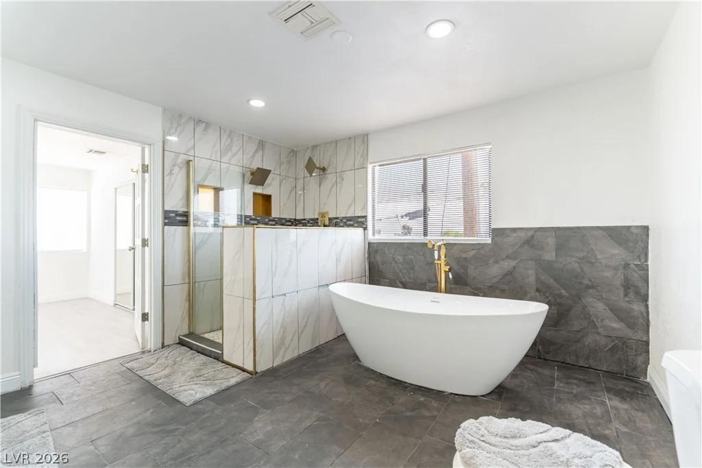 3200 Oakey, Las Vegas, NV 89102