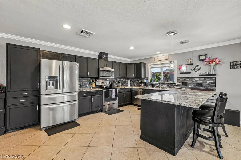 3232 Mountain Vista, Las Vegas, NV 89121