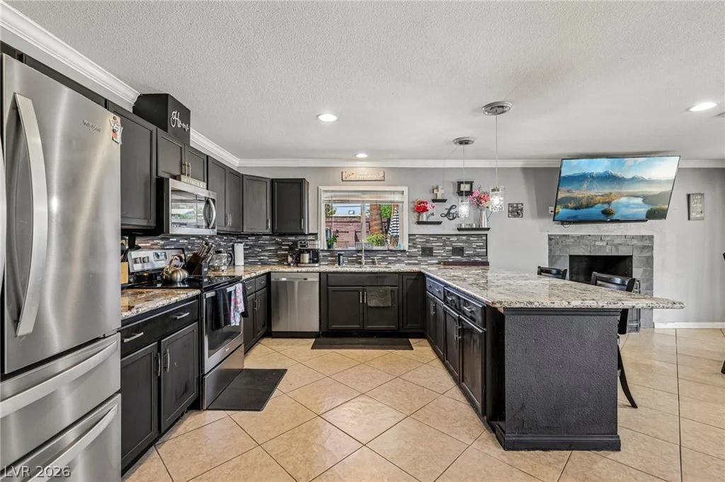 3232 Mountain Vista, Las Vegas, NV 89121