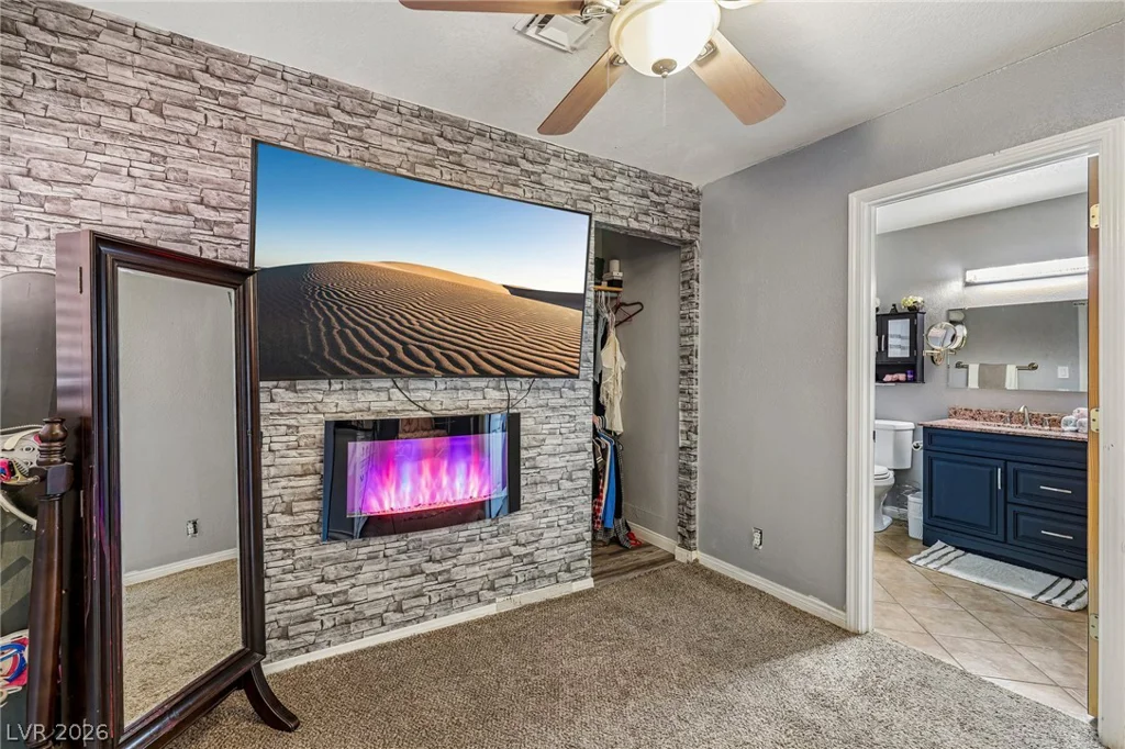 3232 Mountain Vista, Las Vegas, NV 89121