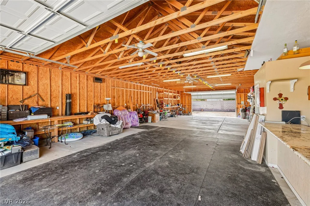 3232 Mountain Vista, Las Vegas, NV 89121