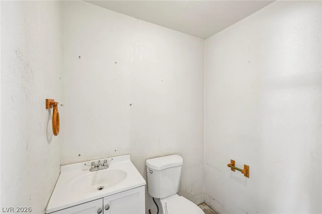 3232 Mountain Vista, Las Vegas, NV 89121