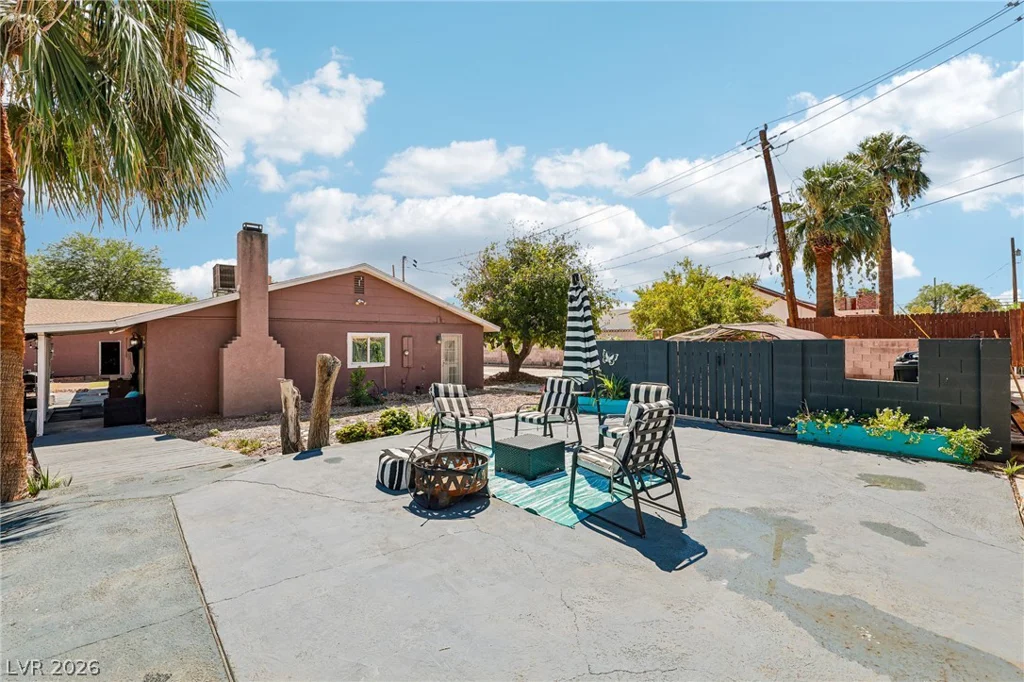 3232 Mountain Vista, Las Vegas, NV 89121