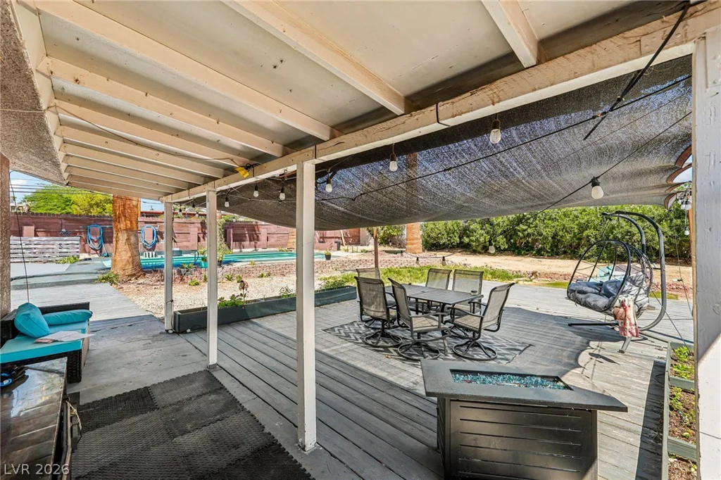 3232 Mountain Vista, Las Vegas, NV 89121