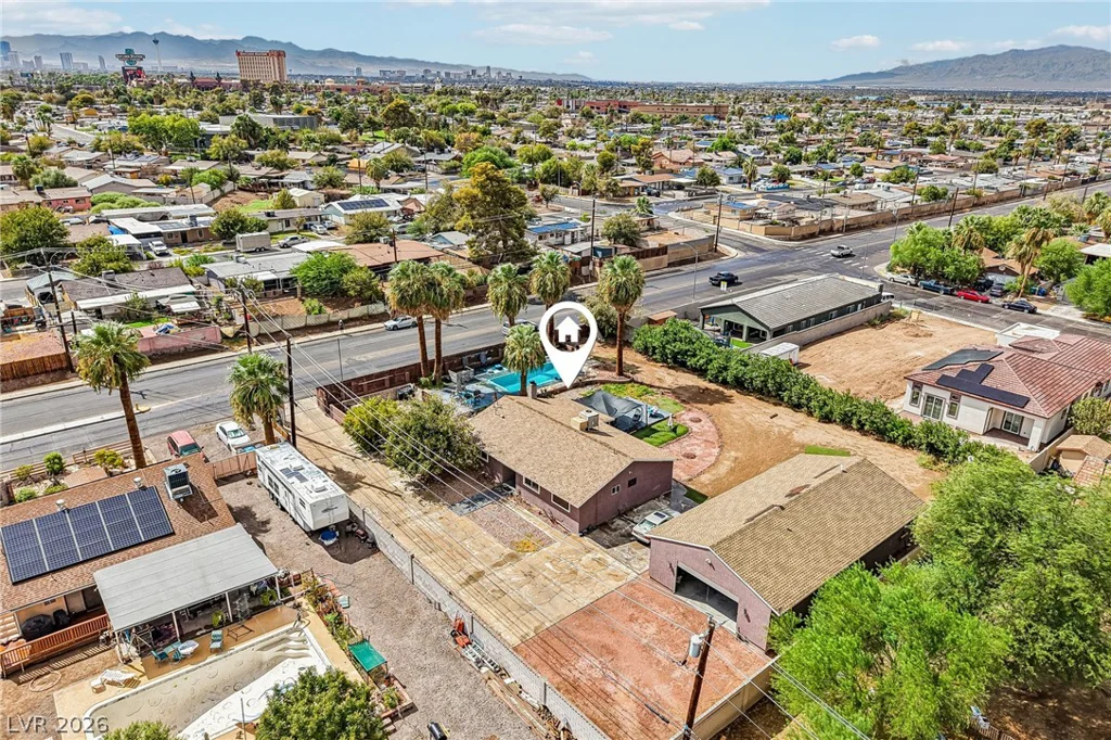3232 Mountain Vista, Las Vegas, NV 89121
