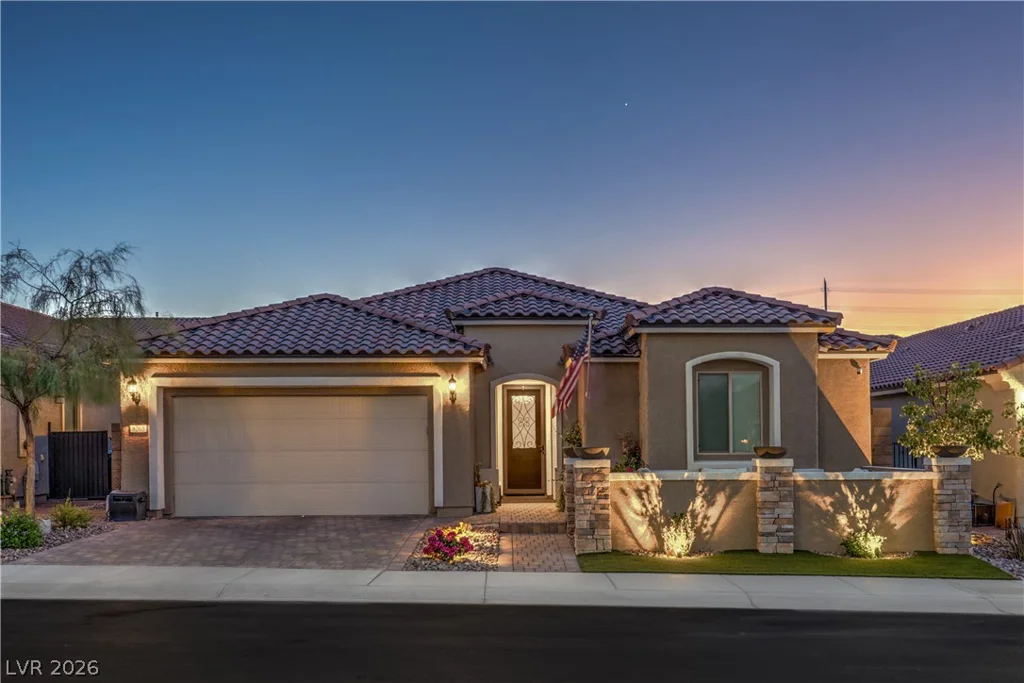 8265 Skye Peak, Las Vegas, NV 89166