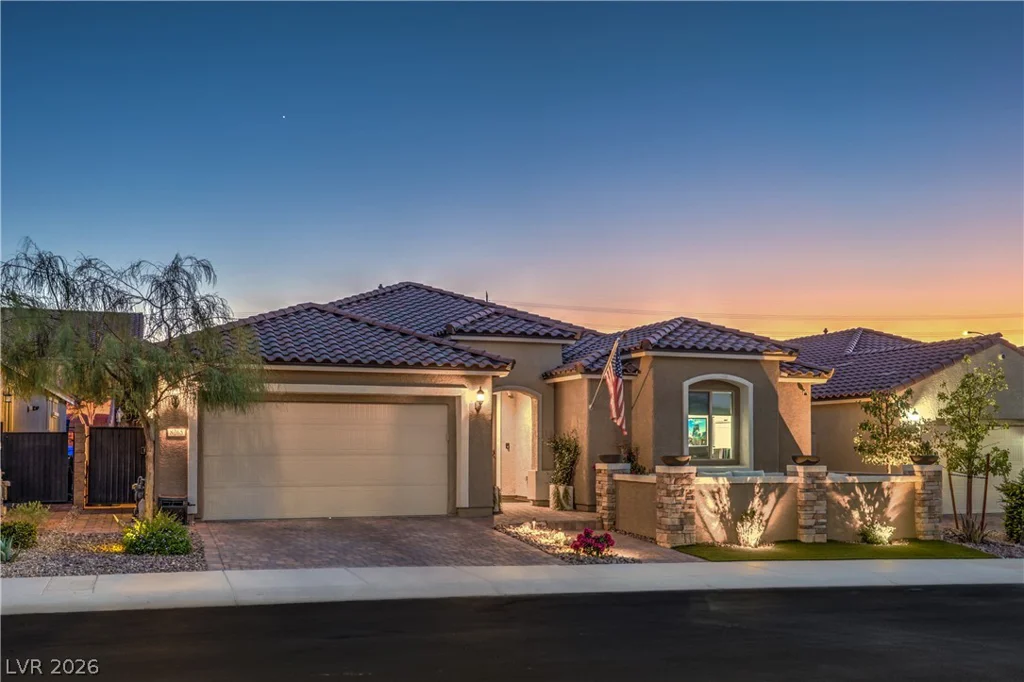 8265 Skye Peak, Las Vegas, NV 89166