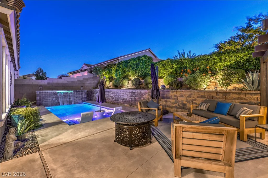 8265 Skye Peak, Las Vegas, NV 89166